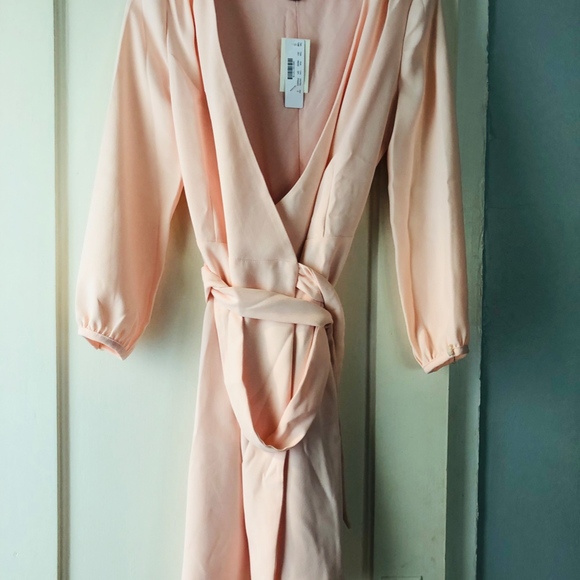 J. Crew Dresses & Skirts - J. Crew 365 Wrap Crepe dress size 0 light pink